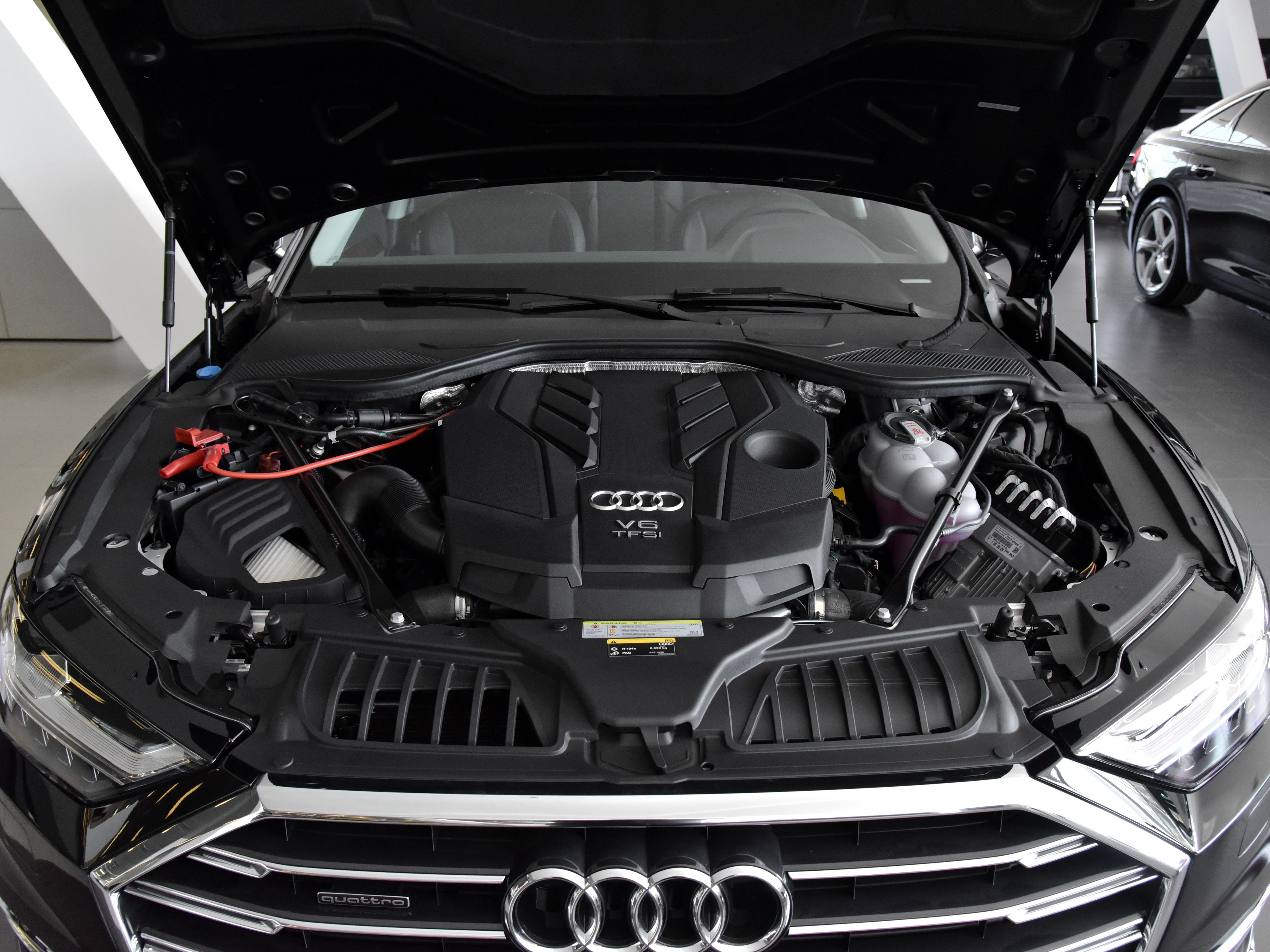 奥迪a8v6发动机,奥迪a8新款3.0t顶配驾乘体验