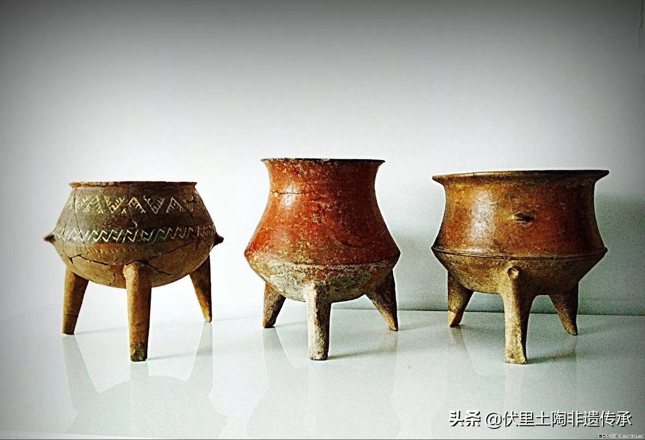 歌颂：优秀的非遗之花——伏里土陶