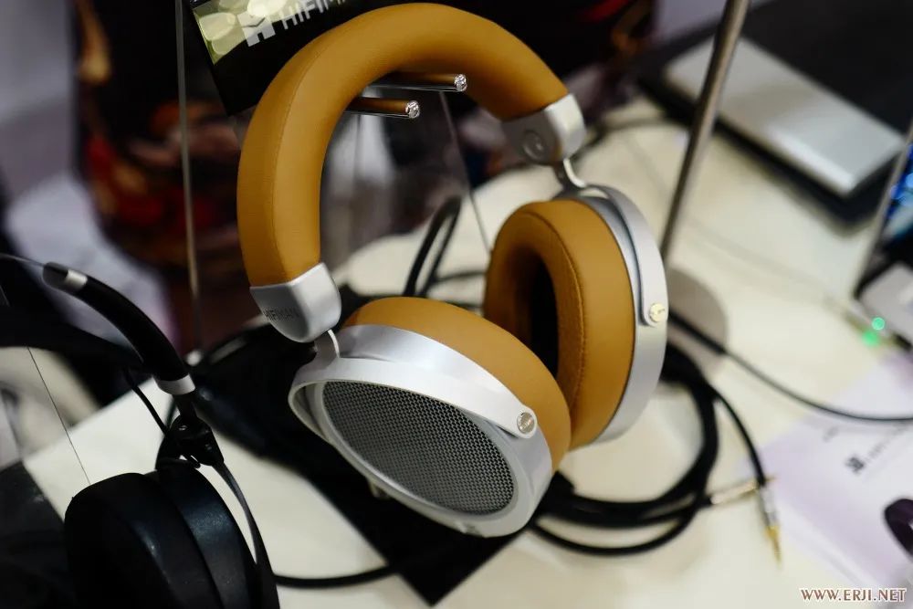 展商如何布展，才能让展位人气显得特别旺？成都国际耳机展大报道