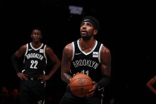 凯里欧文篮网时期过人集锦,凯里欧文巅峰时期是在哪个队