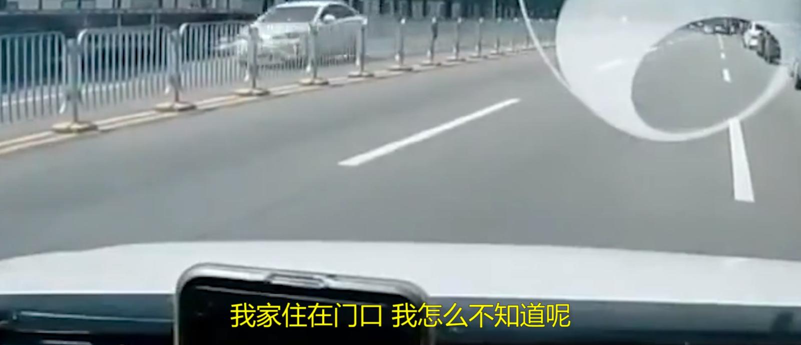 “我家就住在这里！”广东深圳一网约车司机拒绝逆行，竟反遭乘客投诉、报警：我现在被人“挟持”…