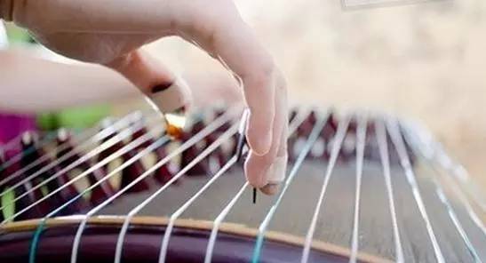 成年人学古筝一般多久能学会,青花瓷古筝零基础多久能学会