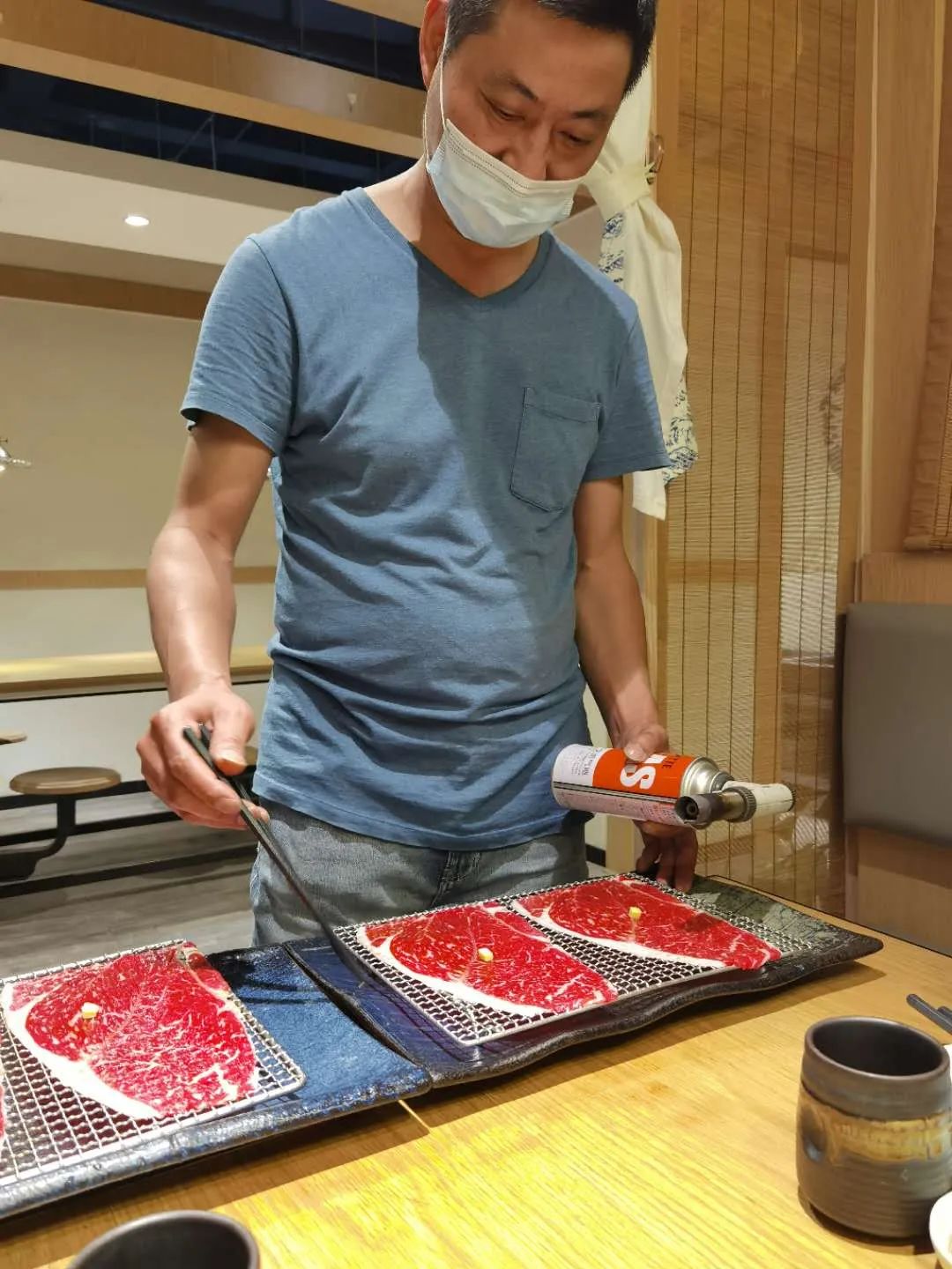 杭州这家俯瞰西湖的日料店,这家开了6年的日料小店