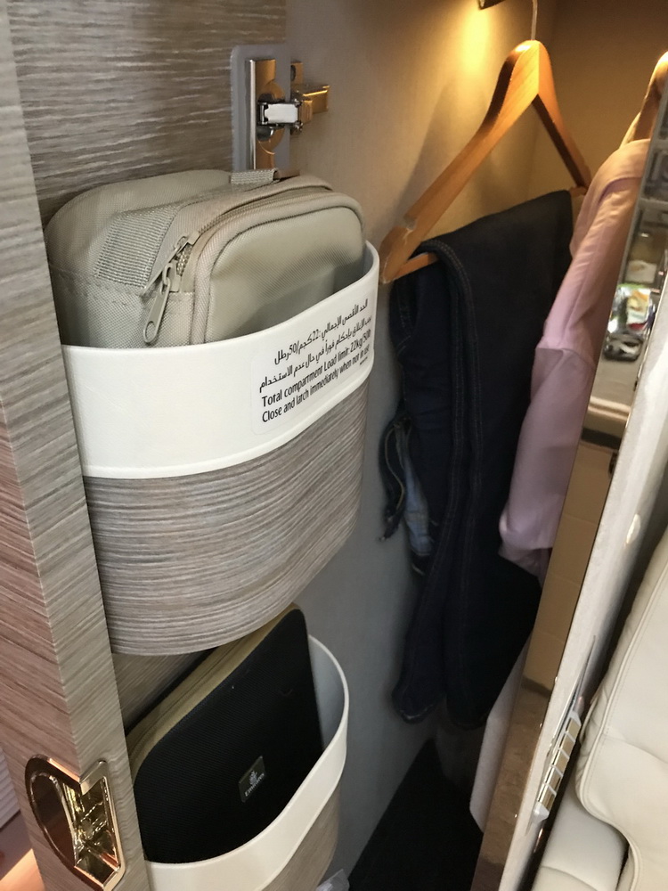 阿联酋航空b747,阿联酋航空b777-200lr