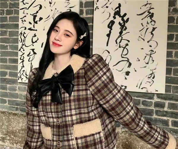 鞠婧祎新剧穿搭look,鞠婧祎穿大红色衣服图片