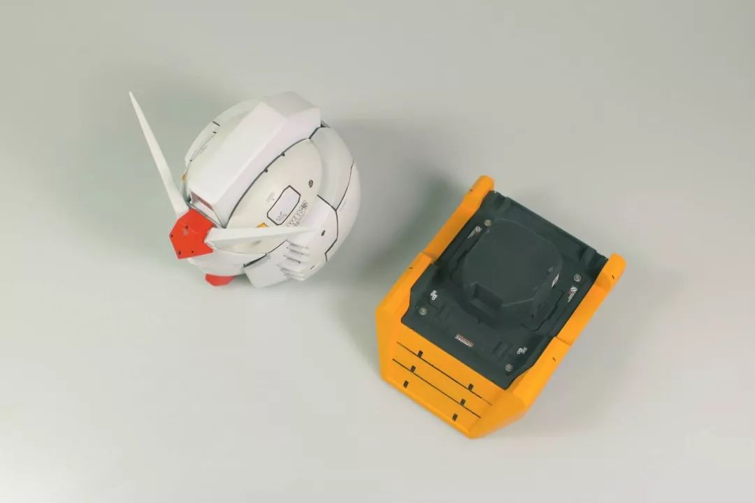 顶级高达模型自制,自制高达石像模型