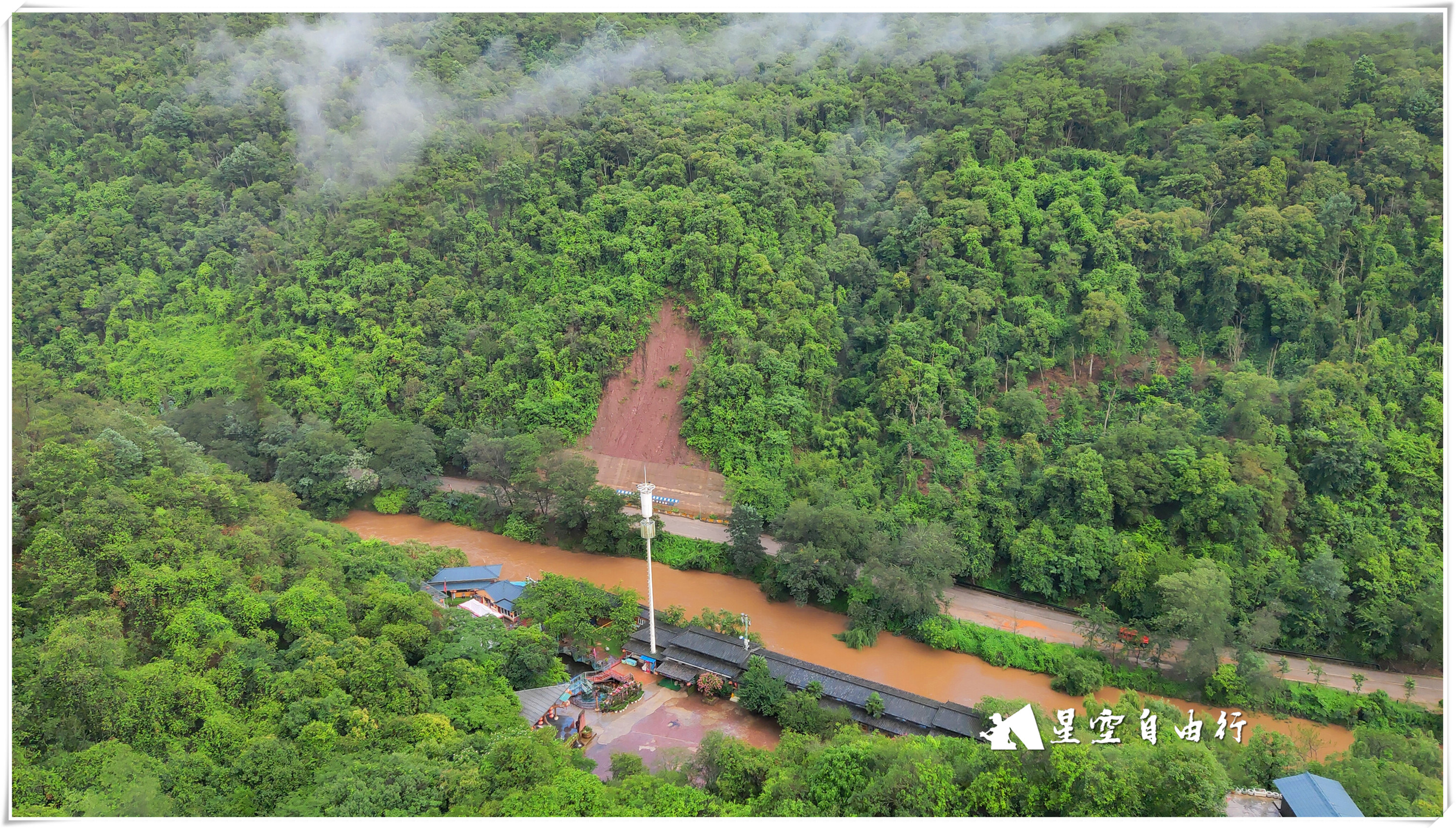 玻璃桥青龙峡,大瀑布玻璃栈道有碎裂效果吗