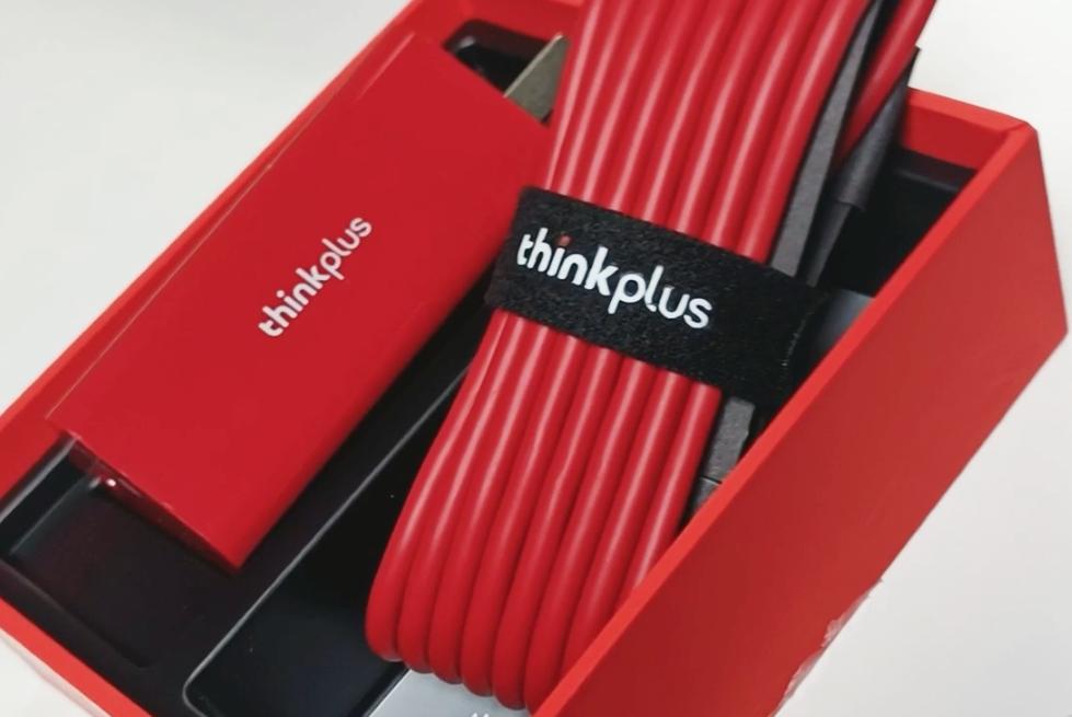 thinkplus65w便携充电器,联想ThinkPlus口红电源