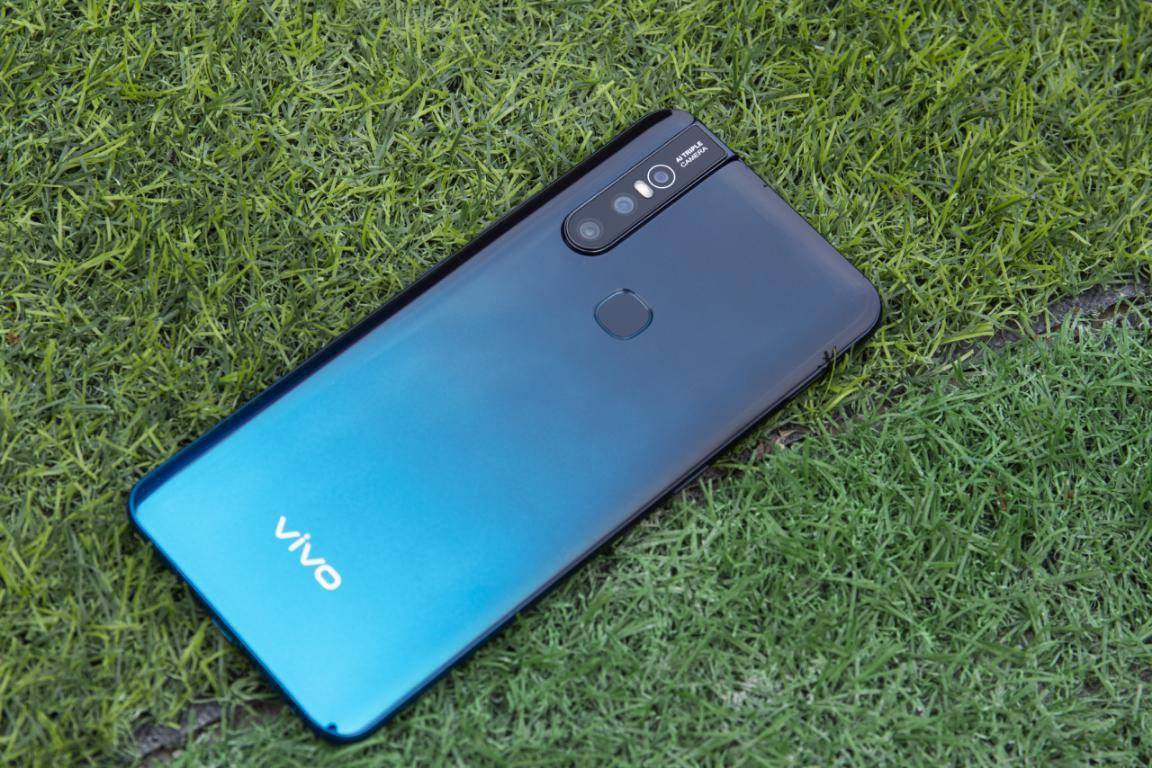 vivos10和vivoneo5怎么选,vivos1和华为nova3i对比