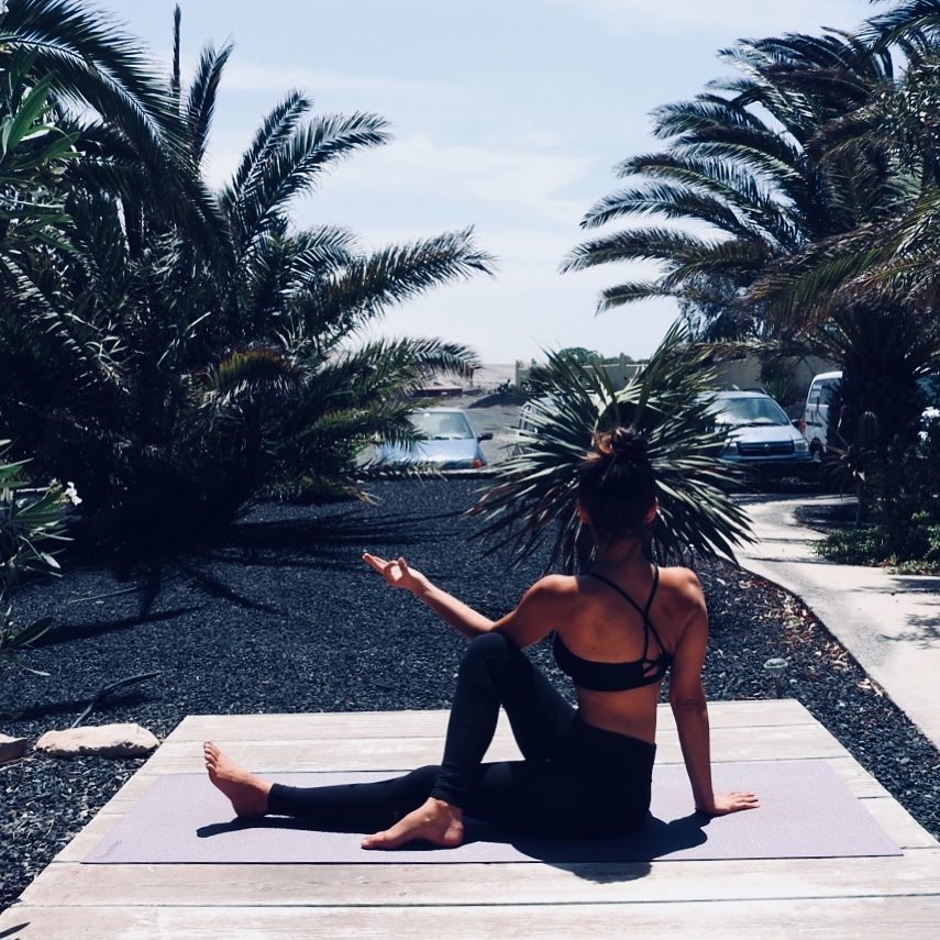 别逼自己太自律图片,不要太用力放松自己