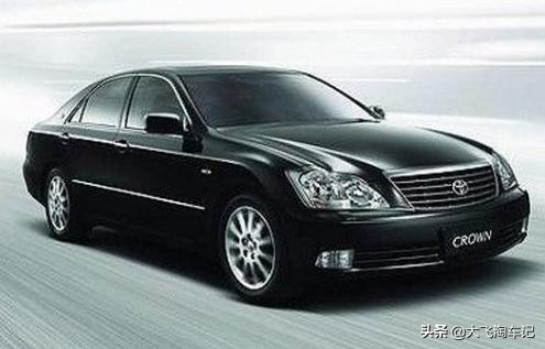 4.50万公里的12代皇冠还值得买吗,新车降价为什么二手车不降