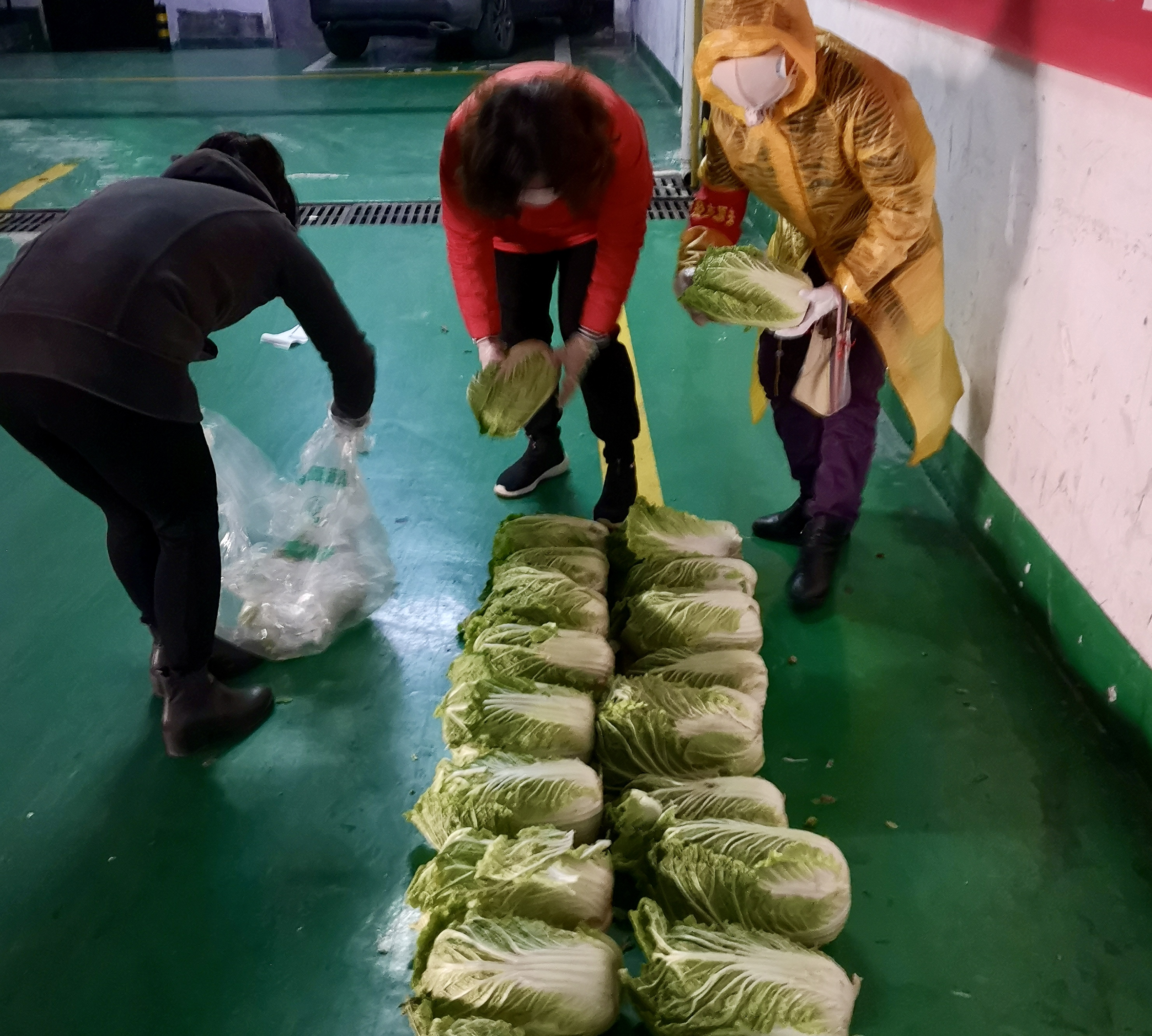 这个疫情中心的居民小区为何不“卖惨”?揭开逆境下的自强自愈秘笈