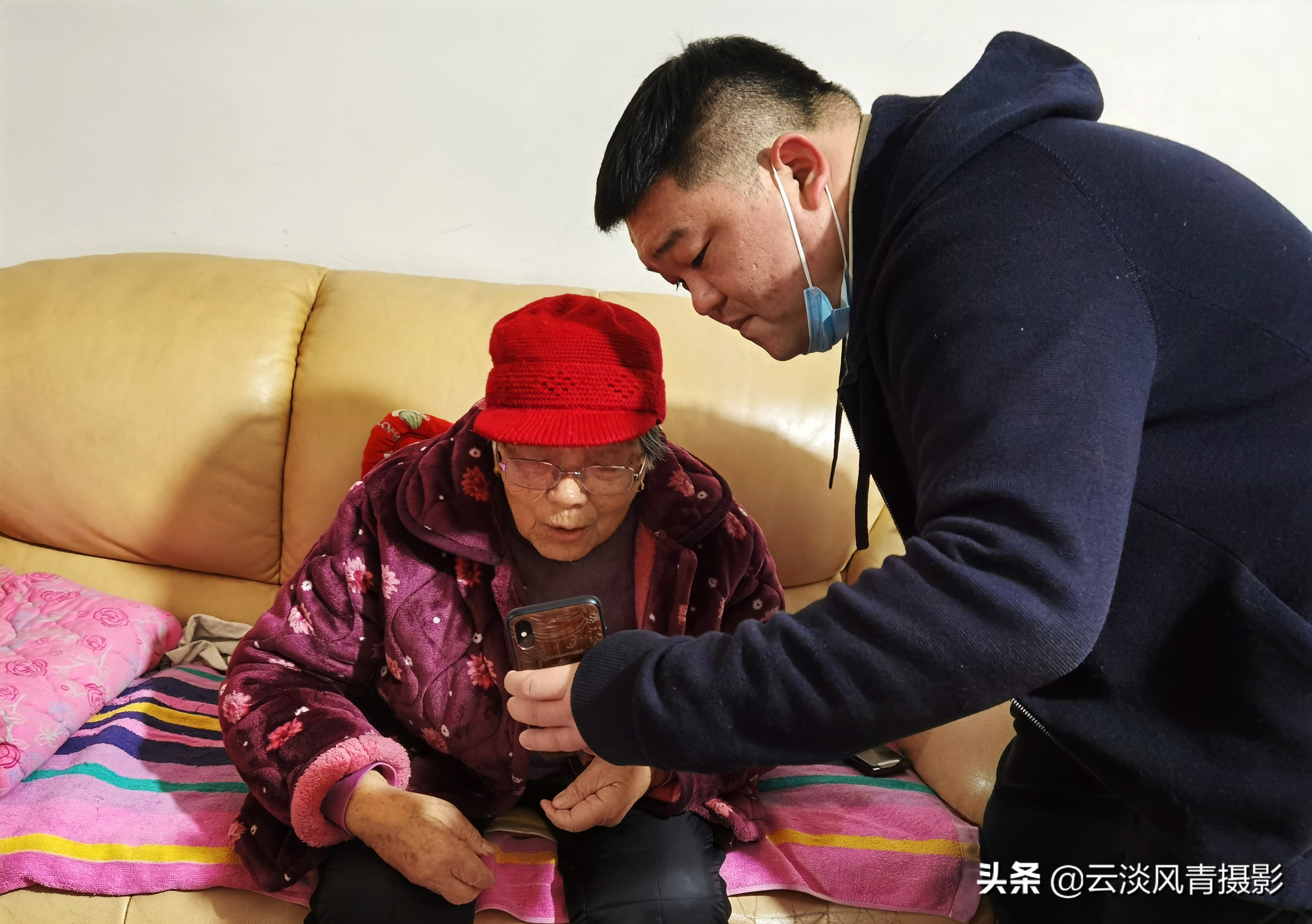 回家守孝,回家守着爸妈心情格外好