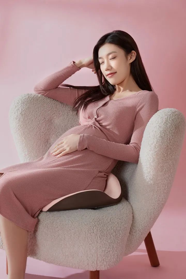 透气坐垫通风全包围坐垫,开长途透气不累的汽车坐垫