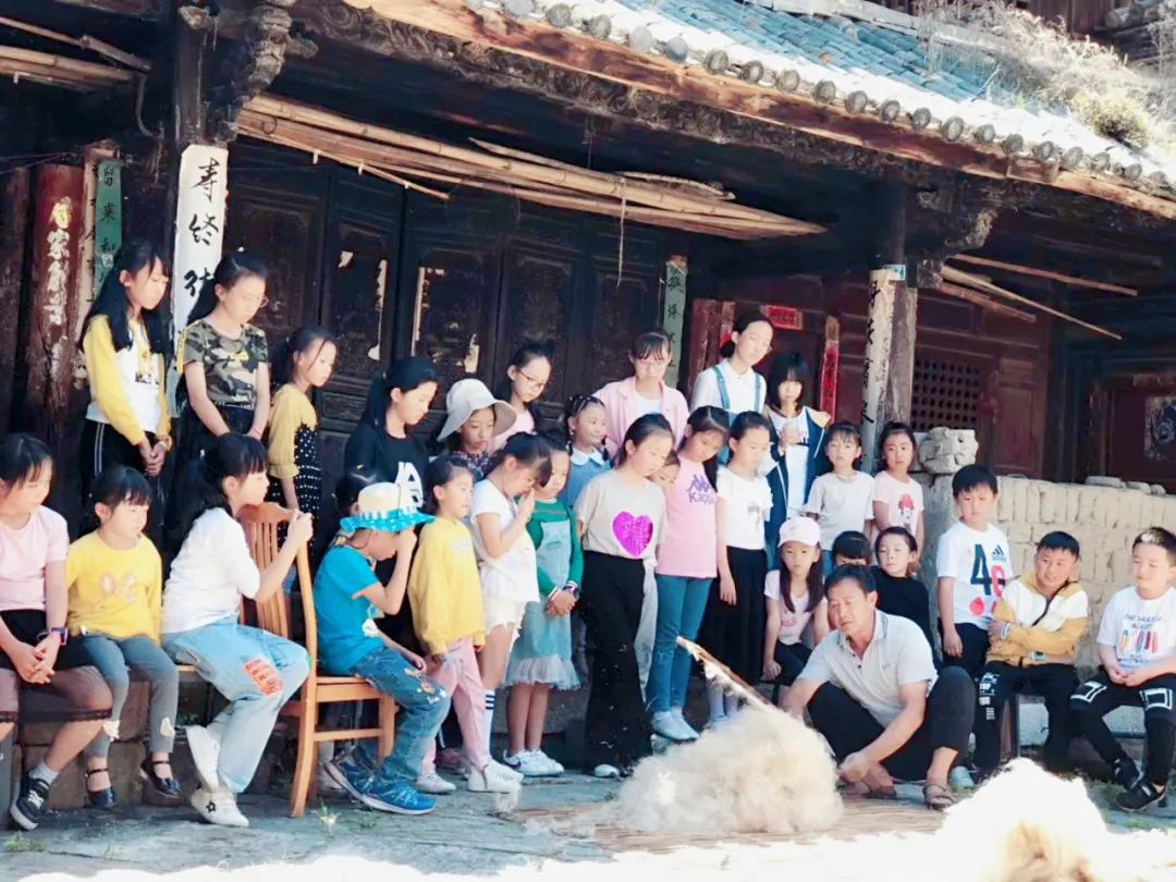 传统老式羊毛毡的制作,已消失的古老手工羊毛毡