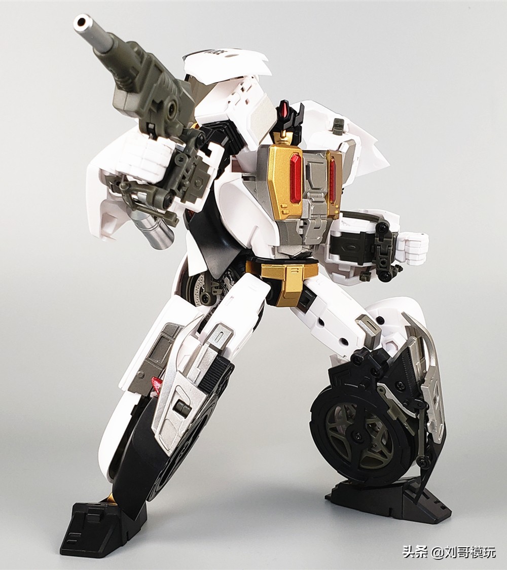 摩托车和变形金刚合体,变形金刚守护神车辙