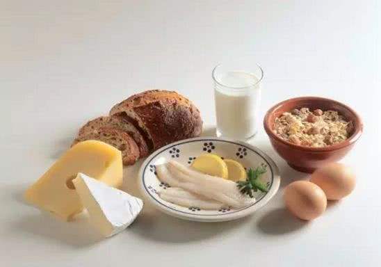 疑似自闭症忌口食物一览表,自闭症宝宝不耐受的食品有哪些