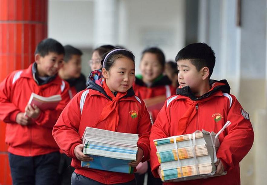 明确了！这些“补课班”彻底凉了，古文鉴赏、英语表演难打擦边球