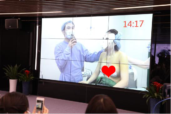 隆胸超级大手术全部流程,隆胸手术竟然只做到一半