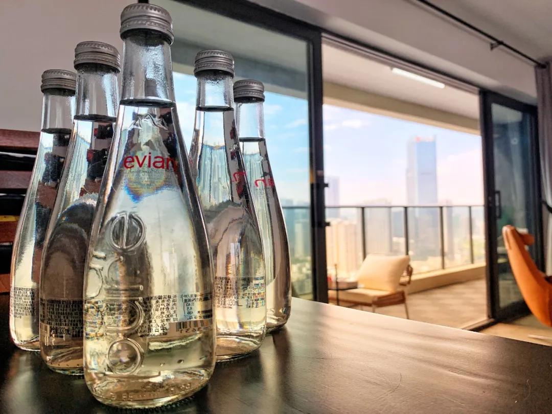 擦泪！仅有40万，孩子要读书，江北四房还有得选吗？