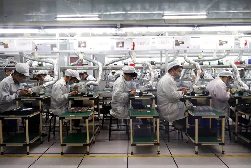 富士康成为新代工帝国的背后,郭台铭代工富士康