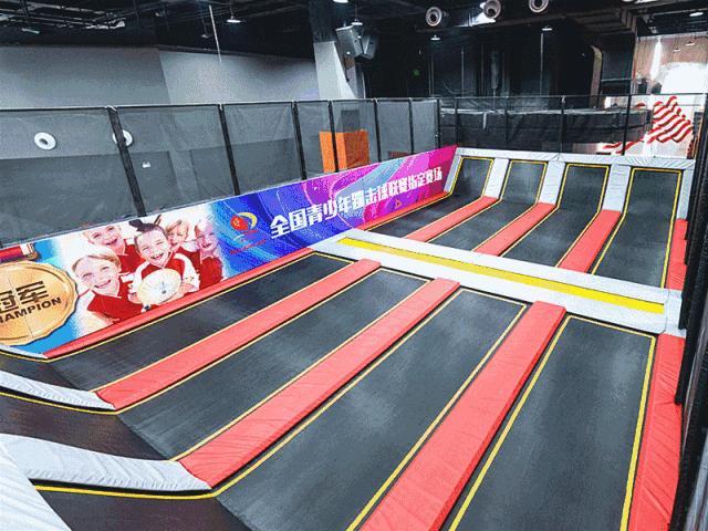 嗨马乐动室内潮玩娱乐嘉年华,嗨马乐动室内运动嘉年华新城区