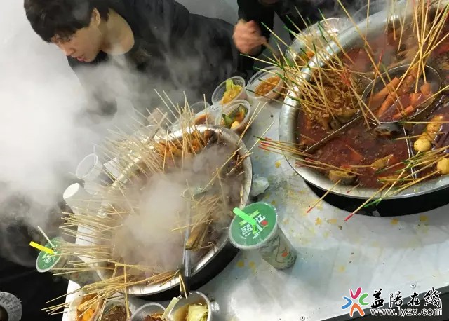湖南老益阳麻辣烫又香又好吃,麻辣烫吃的是情怀