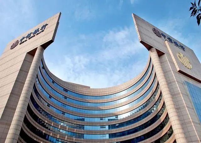 银行封卡一般有哪些情况才封卡,如何预防被银行风控降额封卡