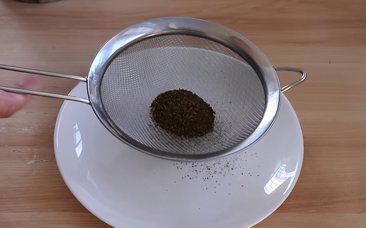 酥掉渣烧饼正宗黄桥烧饼做法,酥到掉渣的葱香黄桥烧饼做法