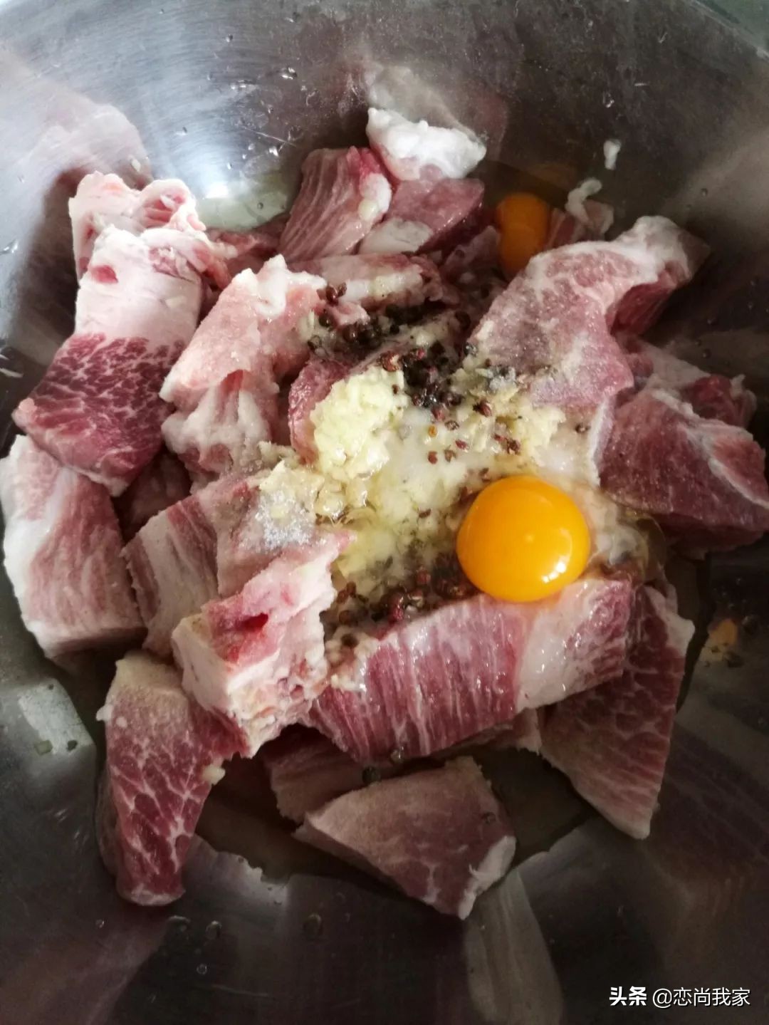 过年了你们家炸丸子了吗,过年了教大家炸酥肉