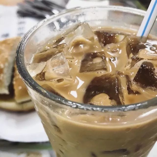 香港旧城中环小店美食