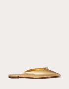 铆钉尖头鞋华伦天奴,华伦天奴高跟鞋铆钉穿搭