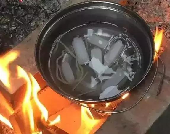 过蜡的松石还能包浆吗,松石表面的蜡怎么去掉