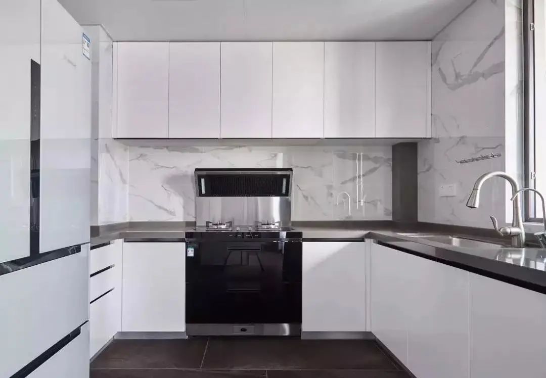 集成灶好不好用,蒸烤箱一体机集成灶的优缺点