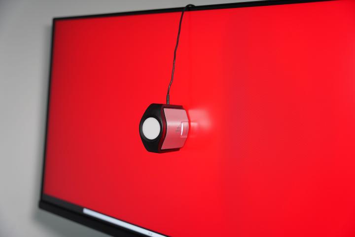 玩游戏选择什么样的显示器比较好,普通游戏玩家选的是什么显示器