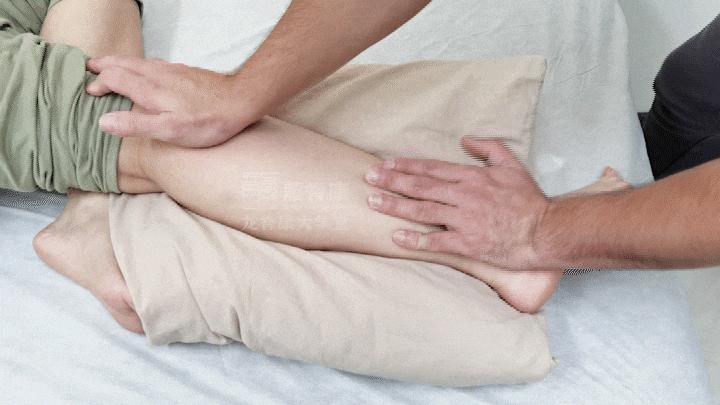 踝关节扭伤脱位手法复位视频,踝关节扭伤手法复位多久可以运动