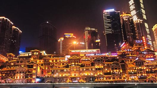 小长假游山城重庆感受立体的江湖,山城重庆带你体验不一样的旅途