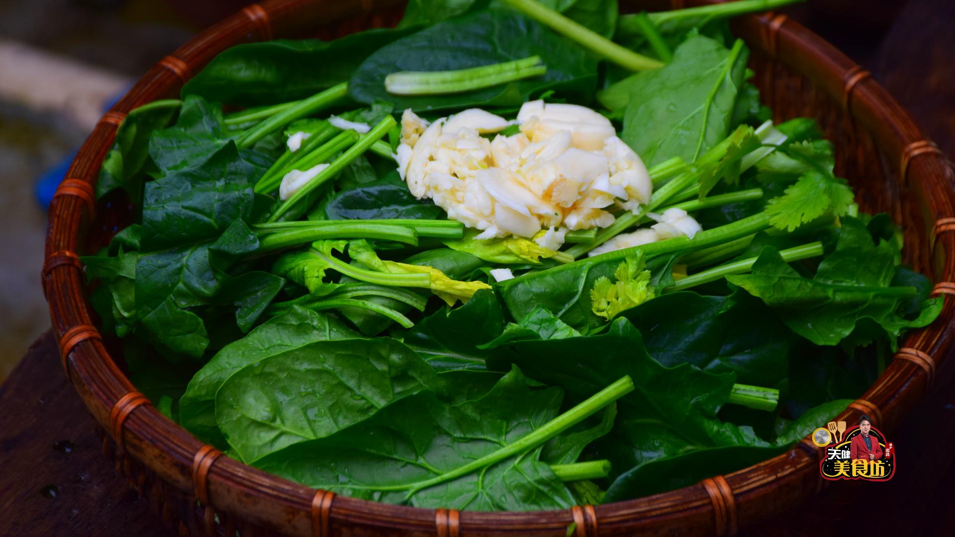 为什么青菜炒出来很老,为什么炒的青菜发黑