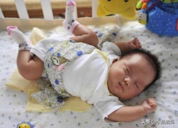 宝宝放下就哭非要抱怎么办,宝宝放下就哭互动不了