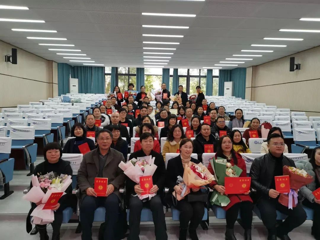 低进高出的初中,低进高出才是好学校