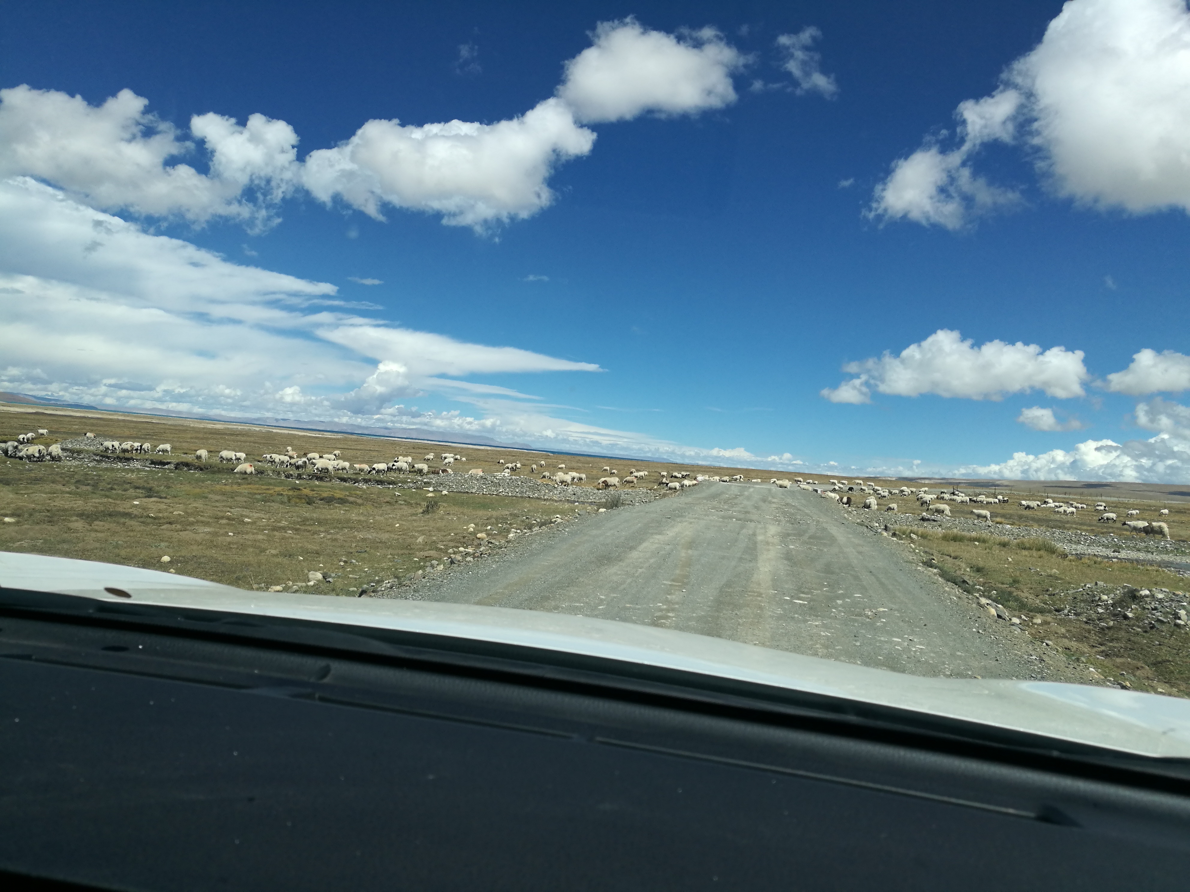 *藏西**大环线第35天：导航输入错误，走了个不收门票不一样的纳木措