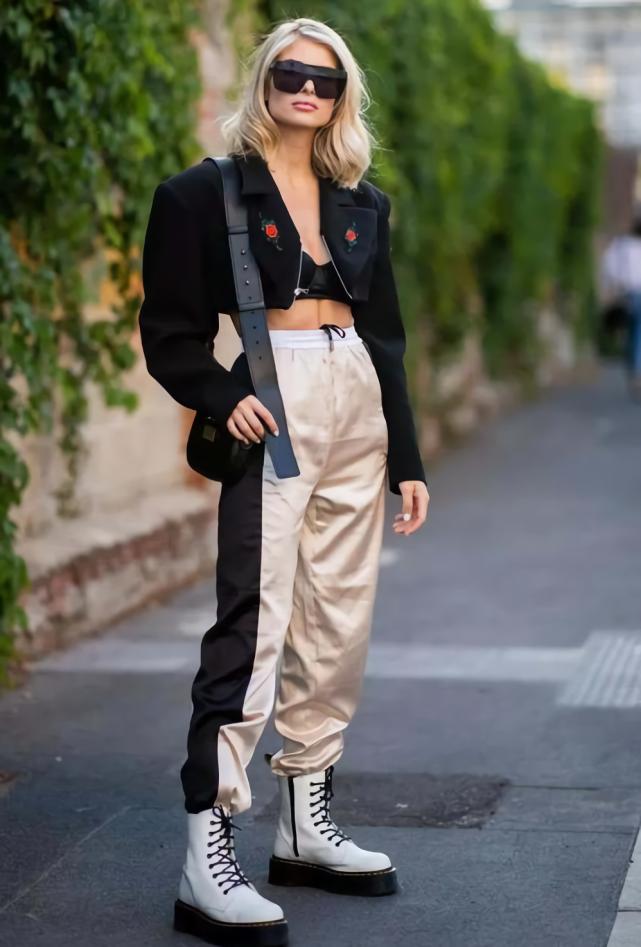 今年流行显高显矮的裤子,矮胖显高的裤子