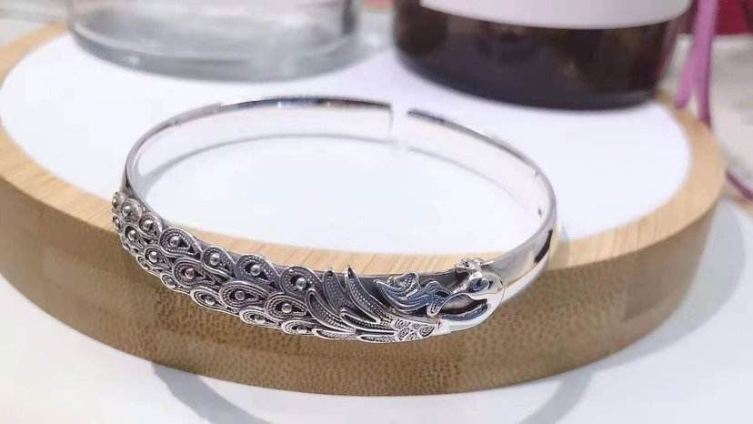 银饰999银好还是925银好,925银和999银和990银回收价格一样吗