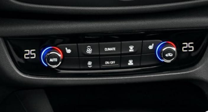 性价比极高的全新别克君威,2022款别克君威的潮流魅力