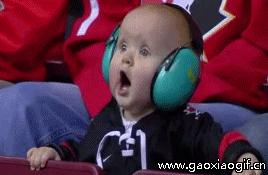 国足守门员喝水搞笑gif动图,守门员搞笑动图