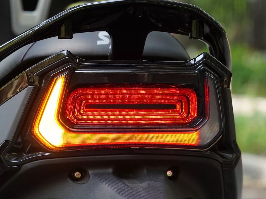 2021款三阳fnx150极速测试,三阳fnx150驾驶感受最新视频