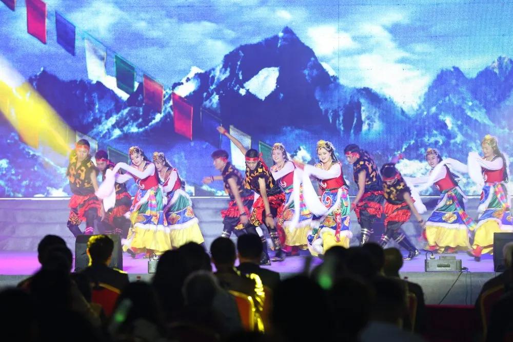 山东畜牧兽医职业学院65周年,奋进新征程高歌向未来