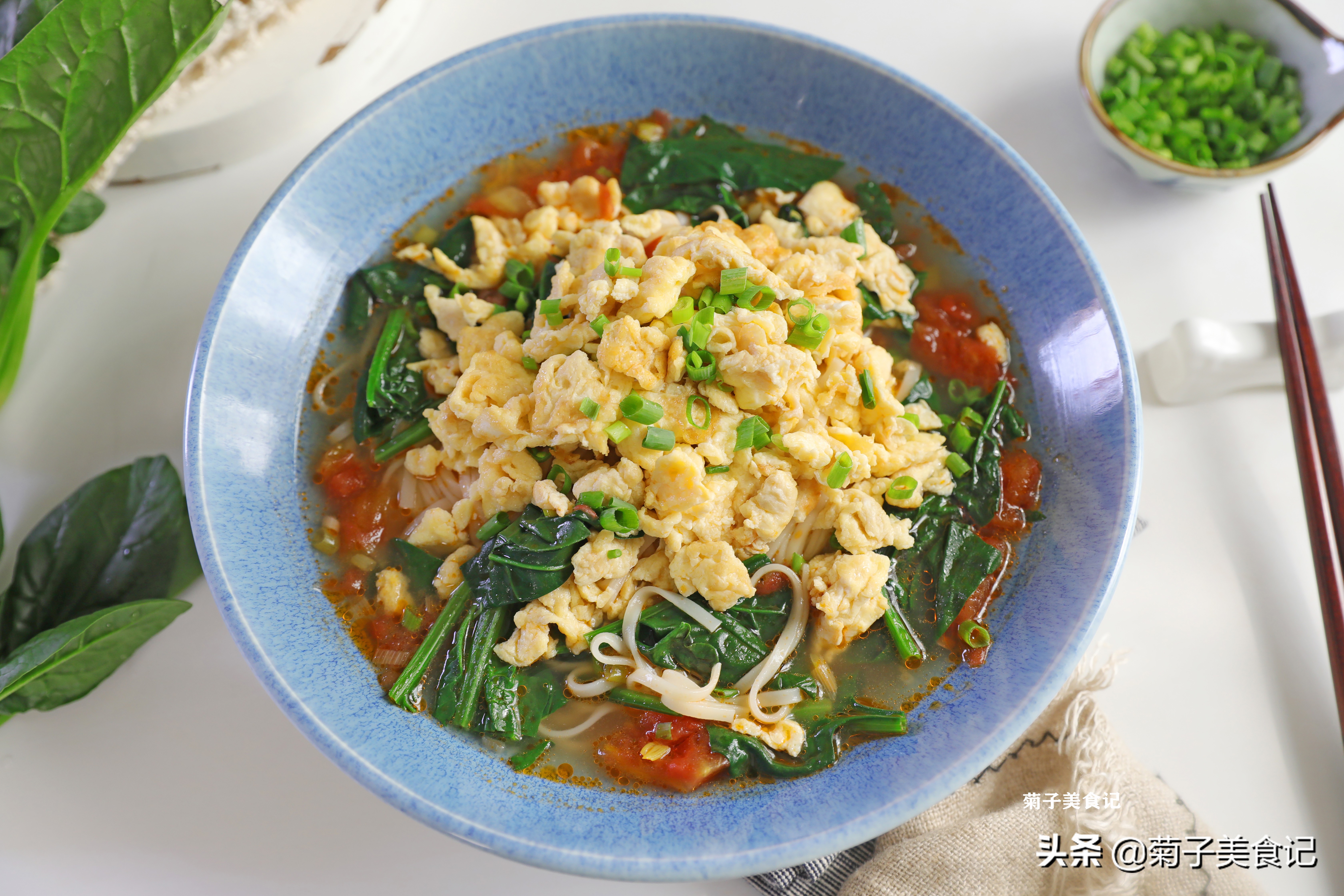 西红柿鸡蛋方便面的做法,西红柿鸡蛋方便面的神仙吃法