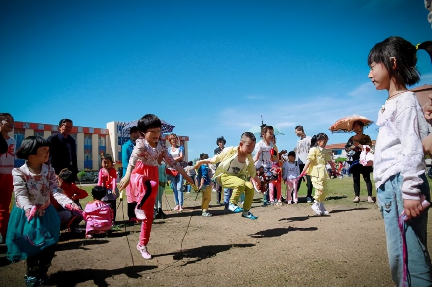 给孩子锻炼的运动开合跳,给孩子运动训练的规划