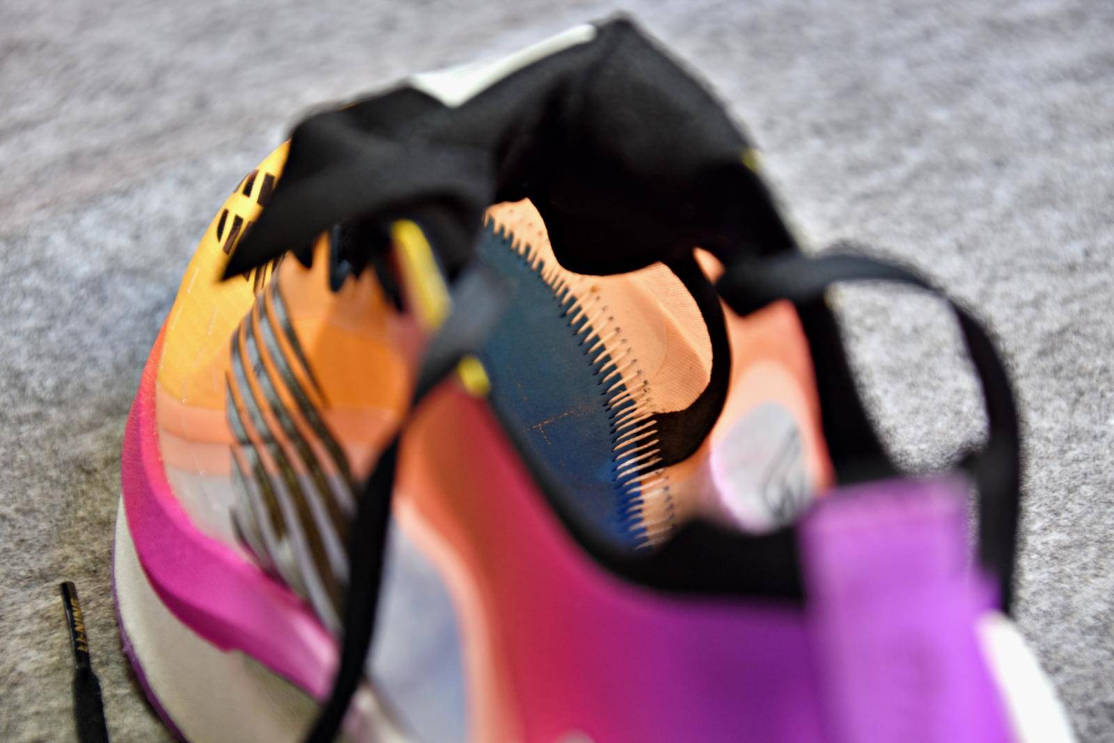 跑鞋测评态极,李宁飞电3.0challenger和李宁小绝影